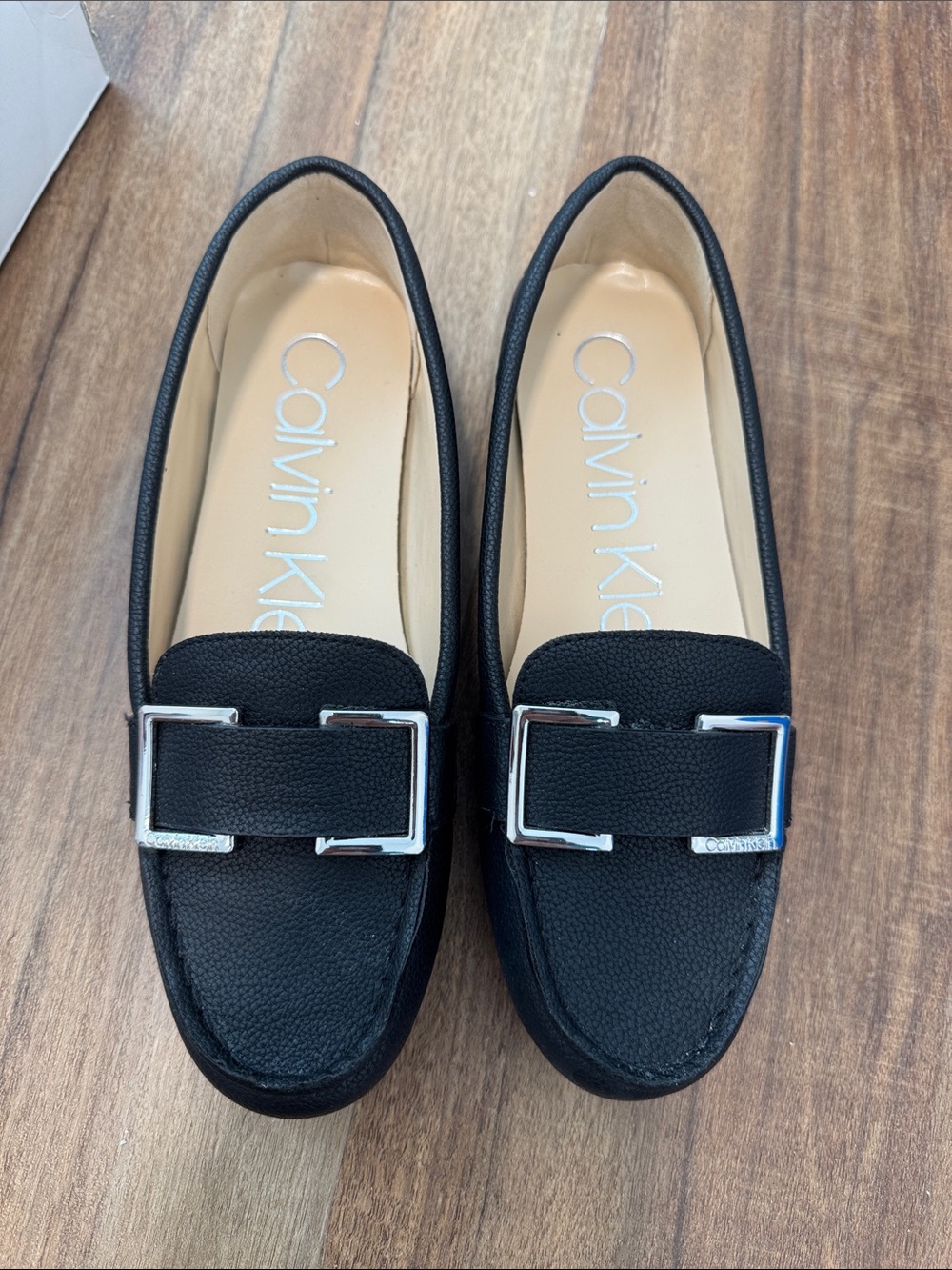 Calvin Klein Women's Lydia Casual Loafers - Comfortable and Stylish Women's Shoe